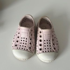 Native Toddler Size 3